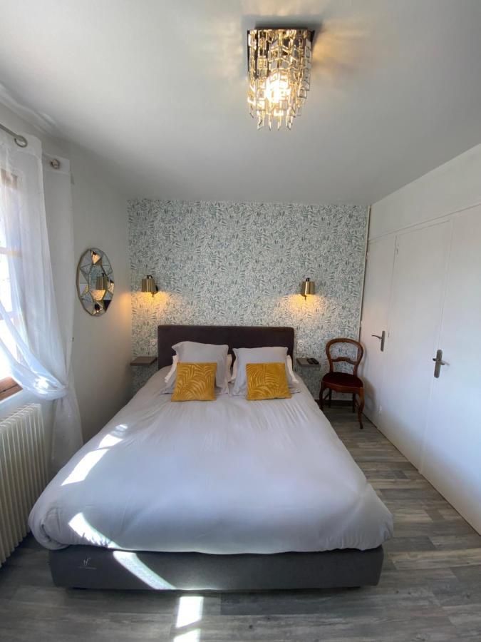 Bed and Breakfast Domaine De La Provencale Saint-Didier-de-la-Tour Exterior foto